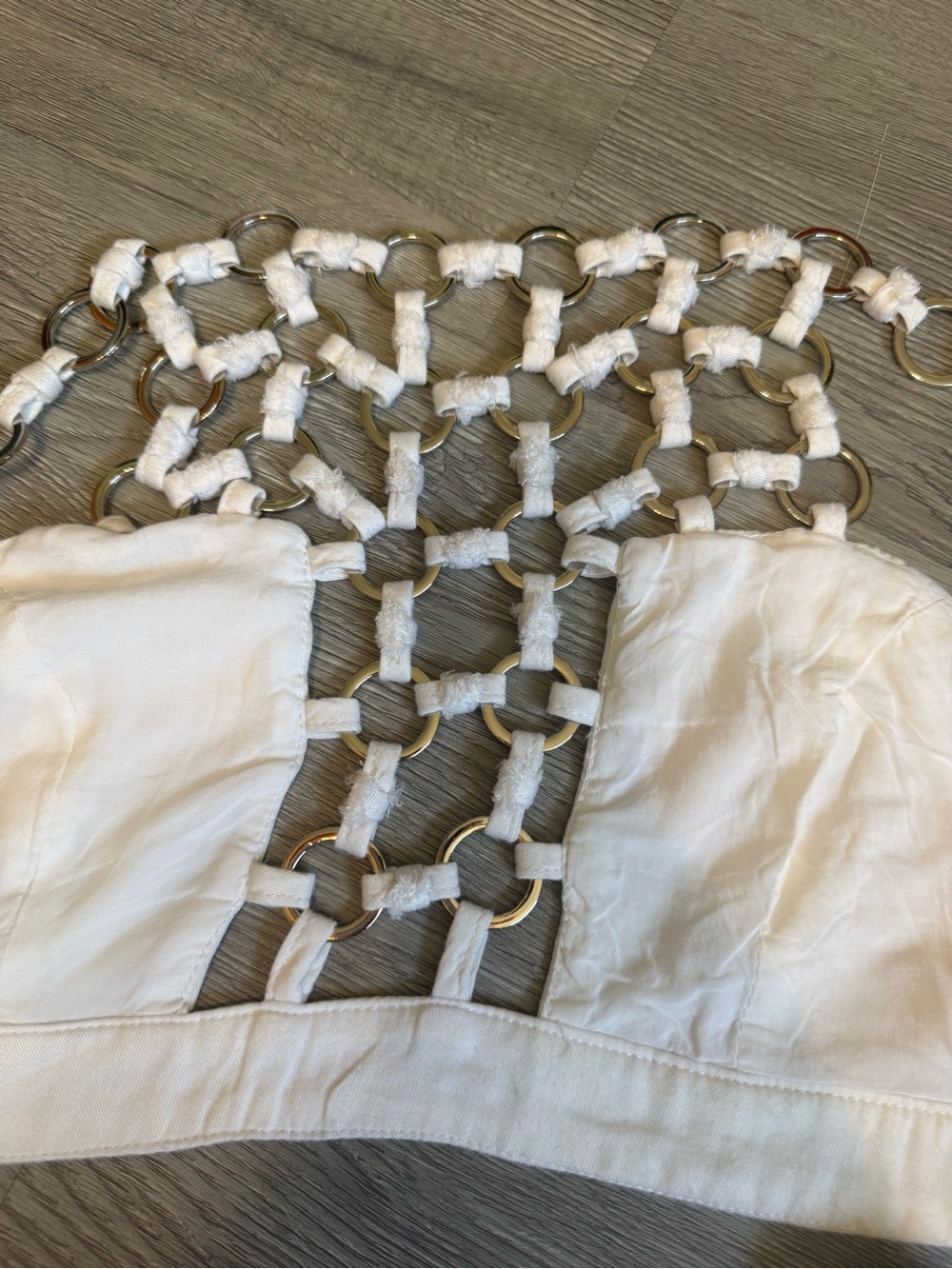 Millau White Two-Piece Top and Shorts Set with Silver rings Details size small - Picture 13 of 13